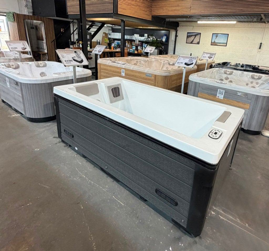 Jacuzzi 2-persoons Serene2 incl installatie en garantie, Ophalen of Verzenden, Gebruikt, Overige typen