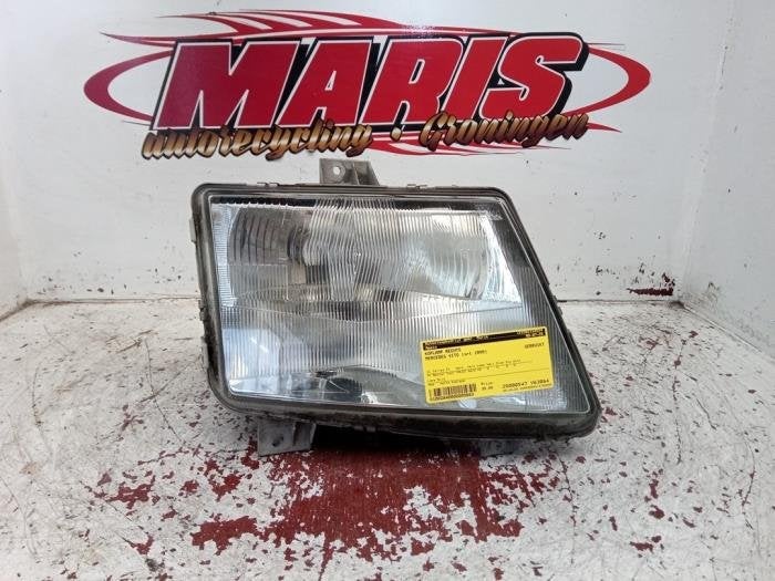 Koplamp rechts van een Mercedes Vito, Gebruikt, -, Ophalen of Verzenden, -