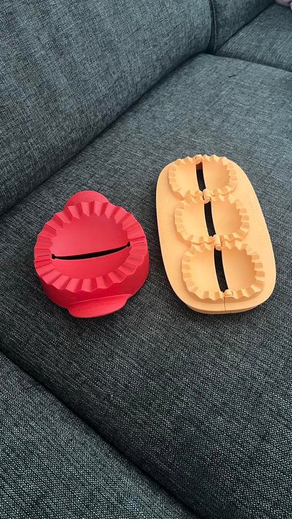 Tupperware bakjes voor dumplings of ravioli, Ophalen of Verzenden, Gebruikt, Rood, Overige typen