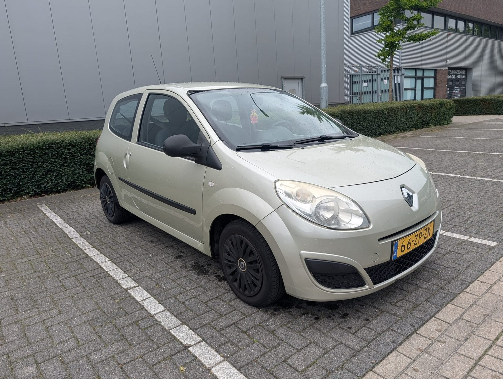 Renault Twingo 1.1/APK JUNI 2027/AIRCO/CRUISE/NAP, Voorwielaandrijving, Euro 5, 31 €/maand, 4 cilinders