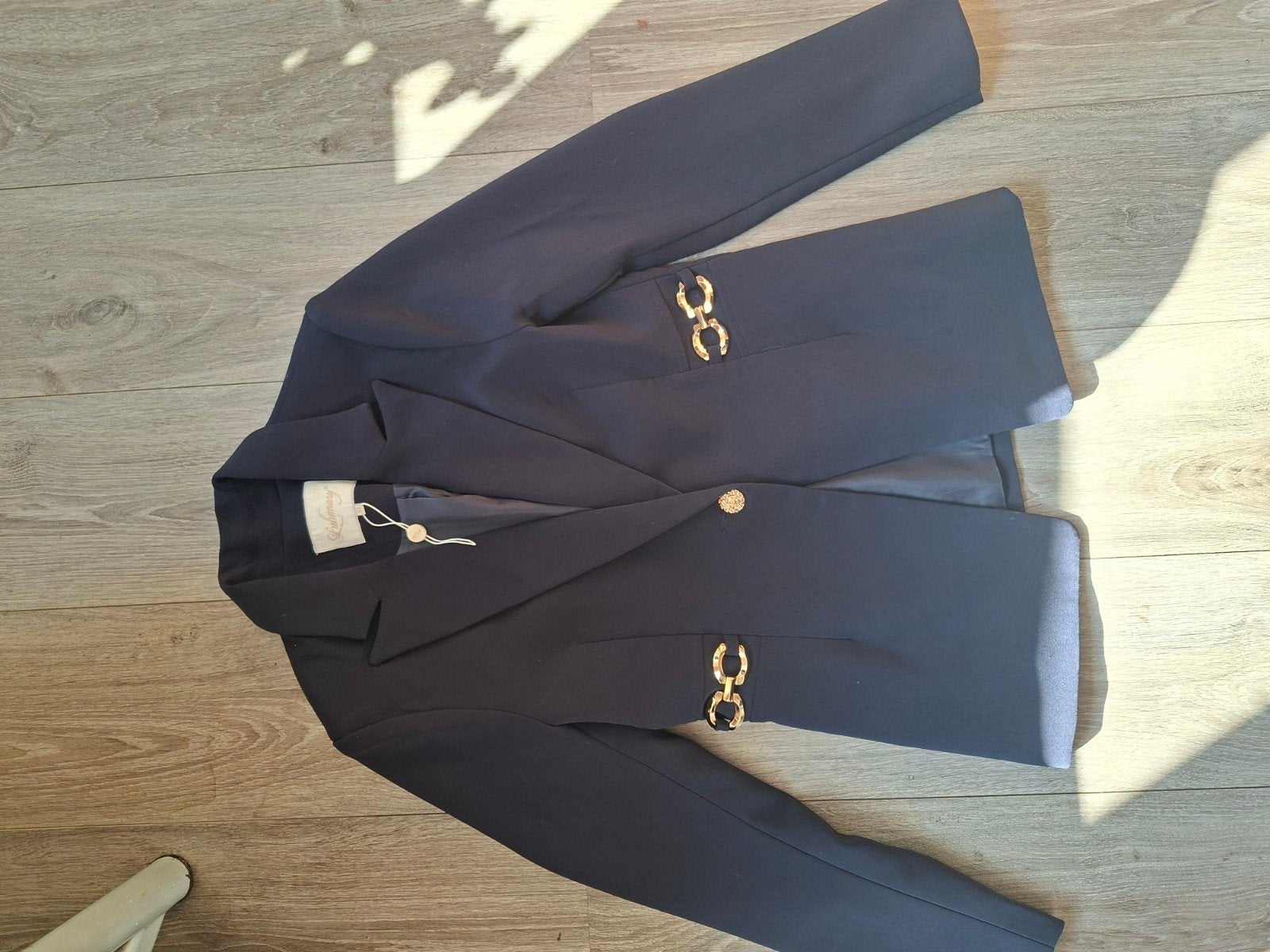 Blauwe blazer maat 38 (M)met gouden details, Maat 38/40 (M), Blauw, Ophalen of Verzenden, Jasje