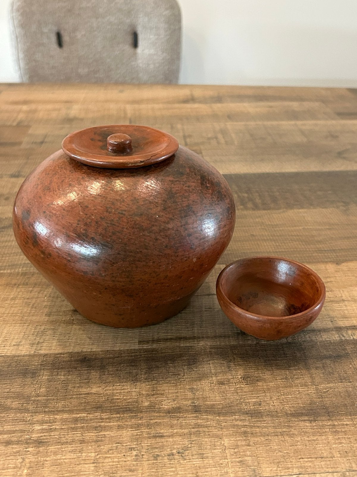 Handgemaakte Sasak Pottery Pot met Deksel en Kommetje, Antiek en Kunst, Ophalen of Verzenden