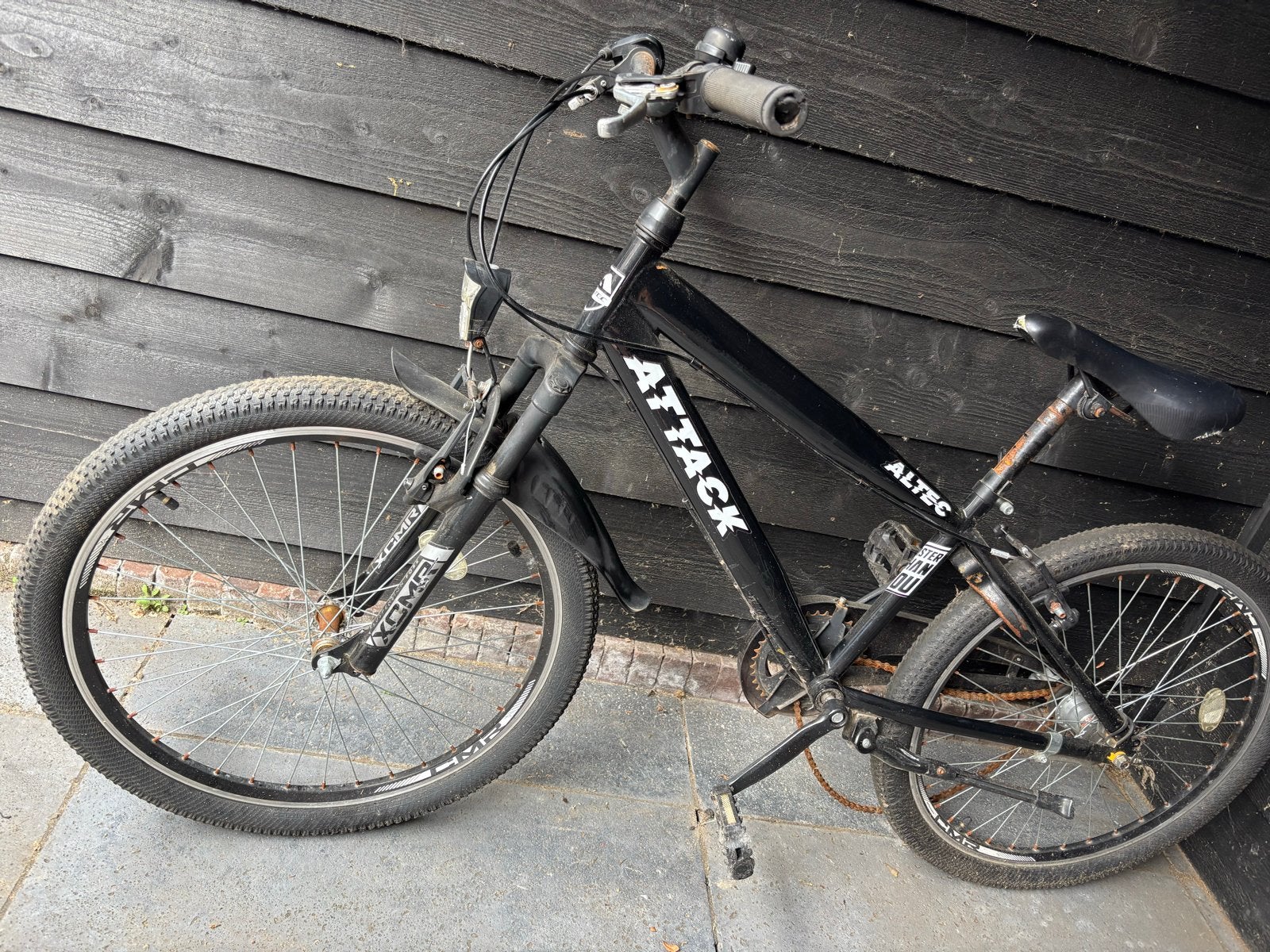 Kinderfiets 24 inch opknapper met goede banden, Ophalen, Gebruikt, 20 inch of meer