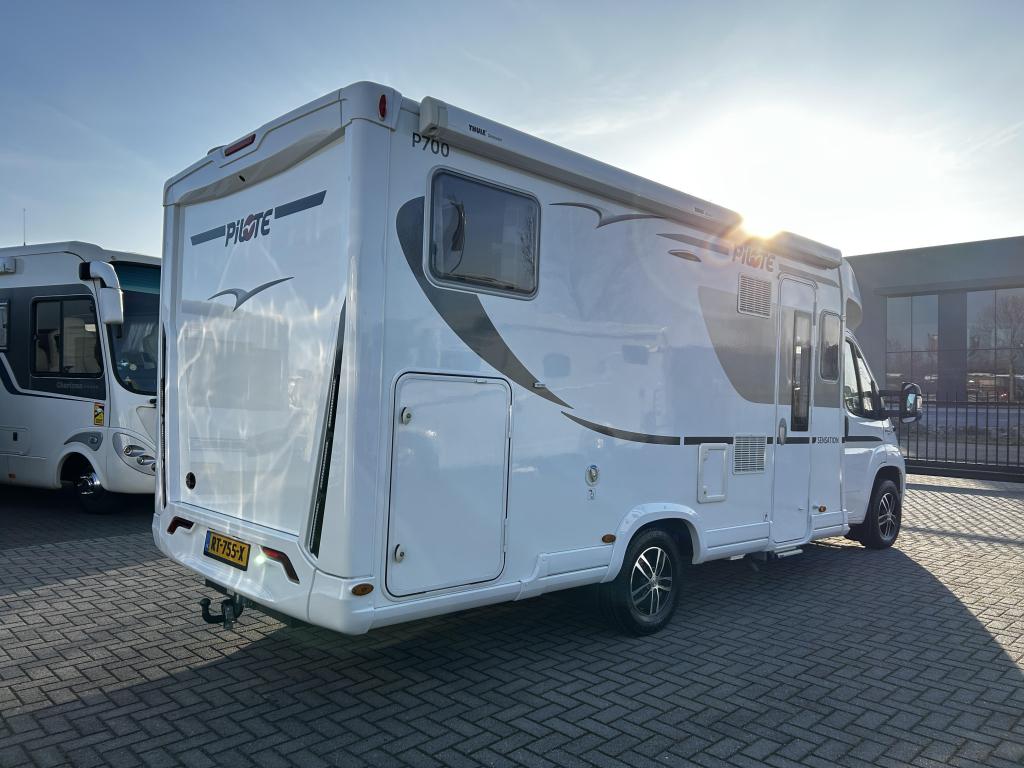 Pilote Sensation 700 P Lengte bedden/Euro-6/2018/XL-garage, Caravans en Kamperen, Campers, Fiat, Pilote, Bedrijf, Tot en met 3