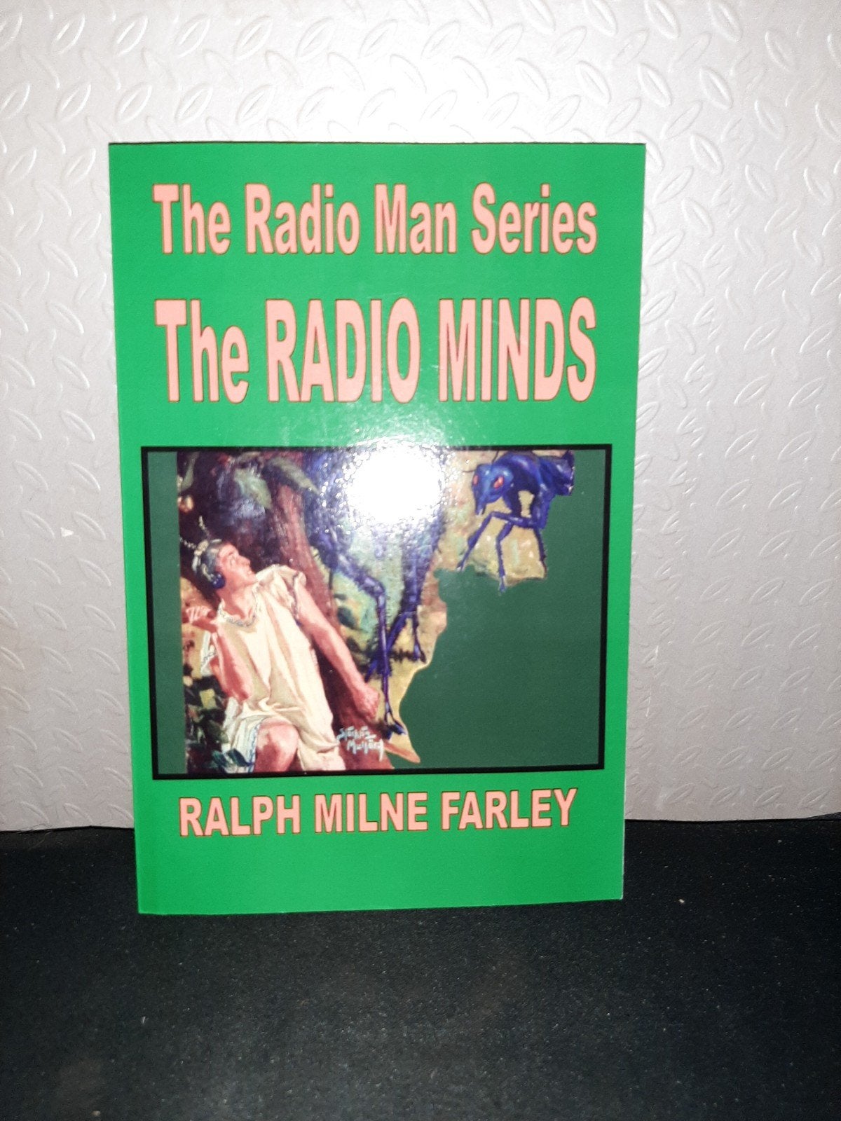 The Radio Minds - Ralph Milne Farley (Pulpville Press), Ophalen of Verzenden, Zo goed als nieuw, Ralph Milne Farley
