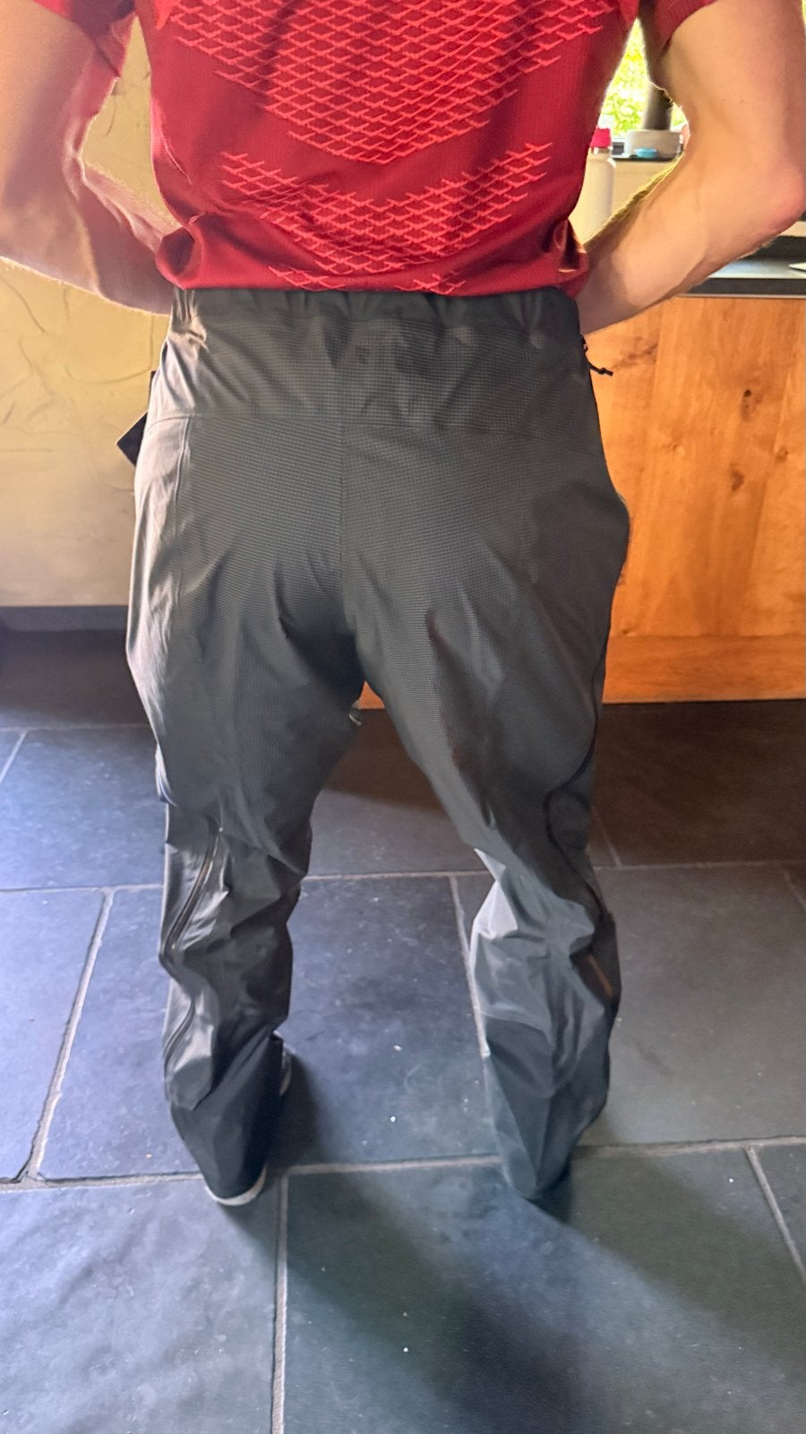 Arcteryx Alpha Pant - gore tex Outdoor Broek nieuw large, Ophalen of Verzenden, Nieuw, Overige maten, Zwart