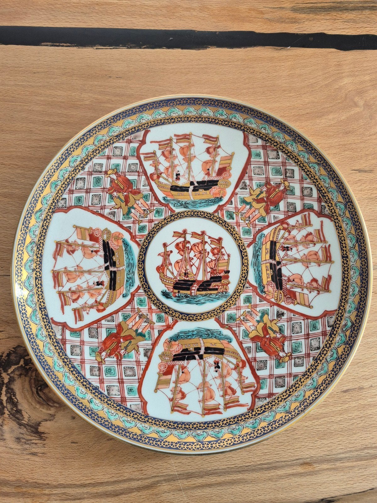 Imari bord "Black ships VOC" voorstelling, Ophalen of Verzenden