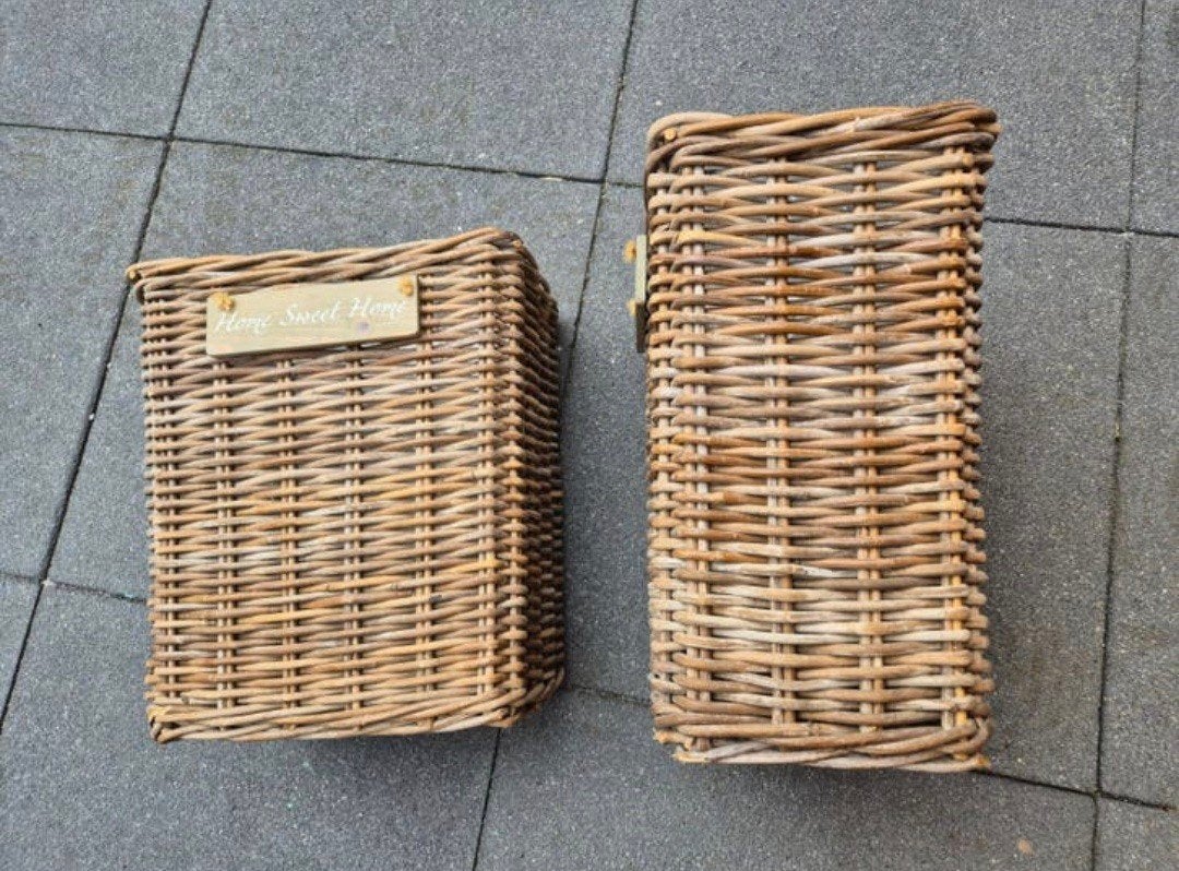 Set van 2 rieten manden 'Home Sweet Home', Huis en Inrichting, Ophalen, Gevlochten, Mand, Zo goed als nieuw