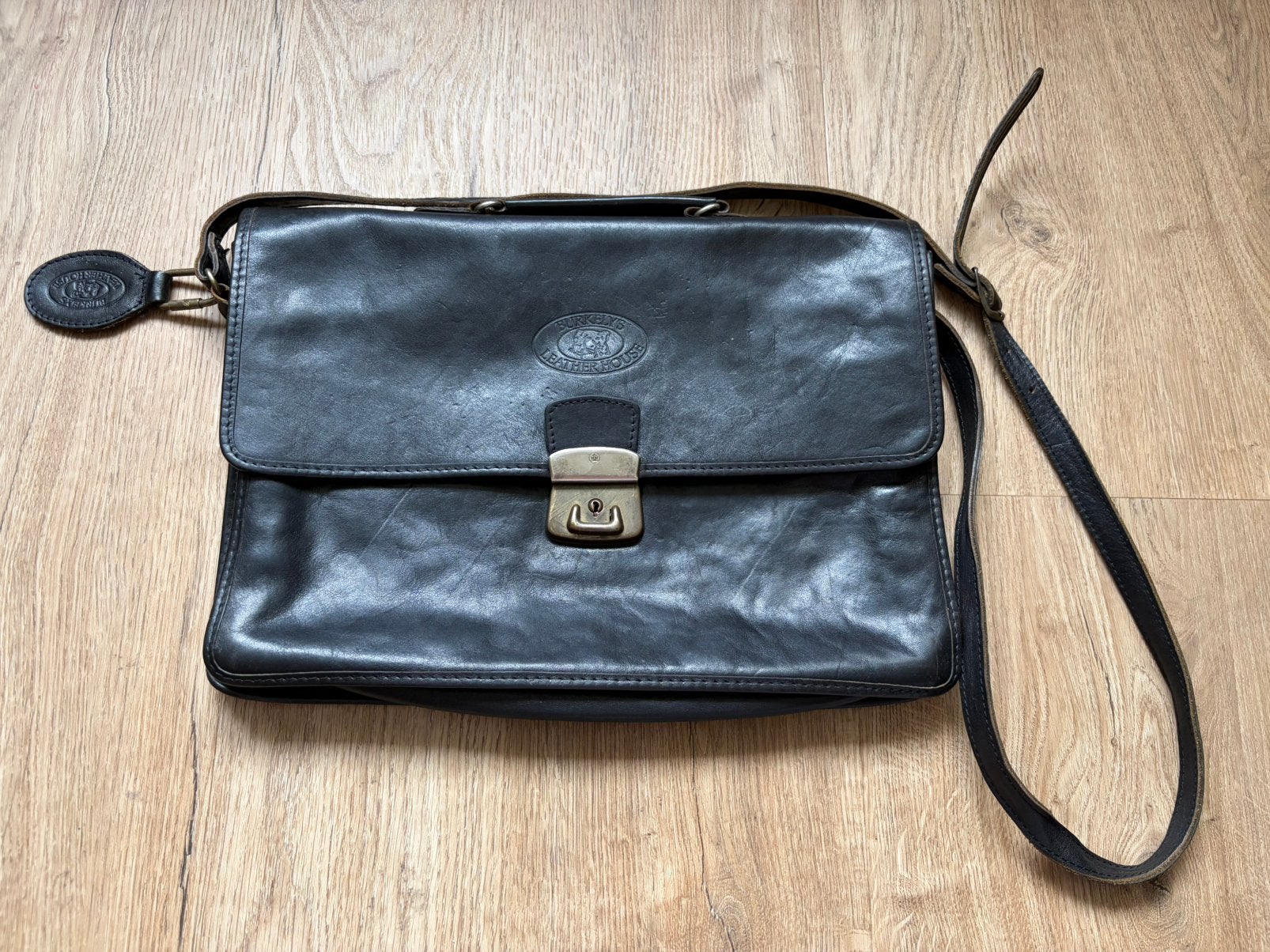 Zwarte Burkelys Leather House aktetas met schouderband, Zwart, Zo goed als nieuw, Leer, Ophalen