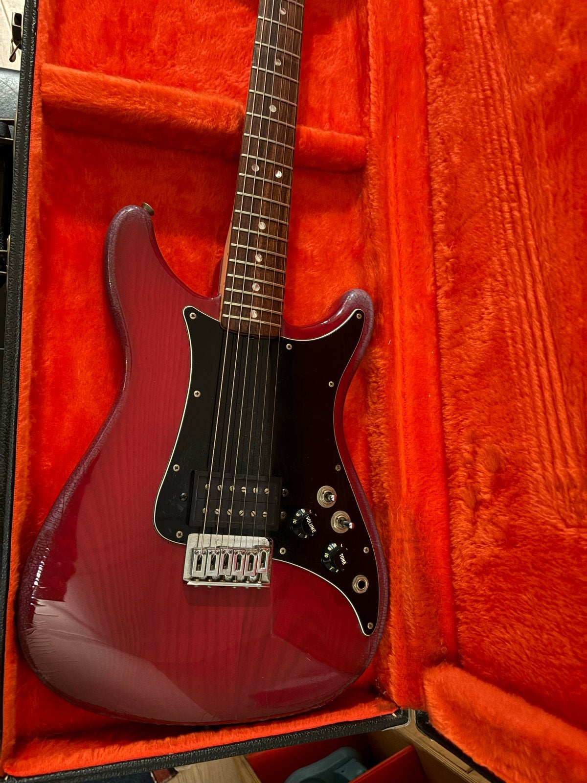 Fender Lead I (1981) - Origineel met koffer, Muziek en Instrumenten, Snaarinstrumenten | Gitaren | Elektrisch, Ophalen, Gebruikt