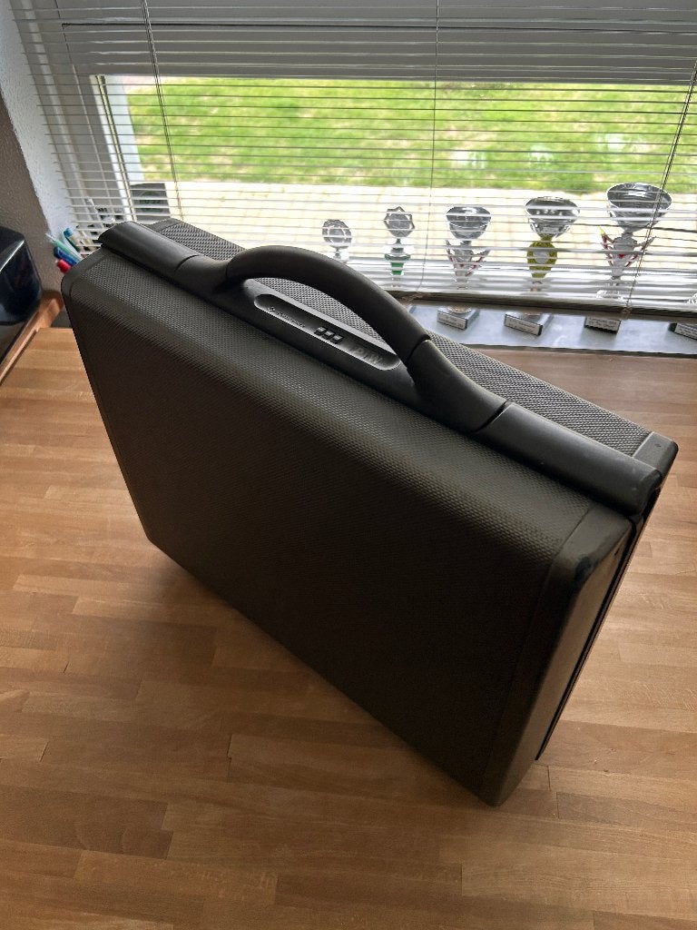 Samsonite attaché koffer, Ophalen, Gebruikt