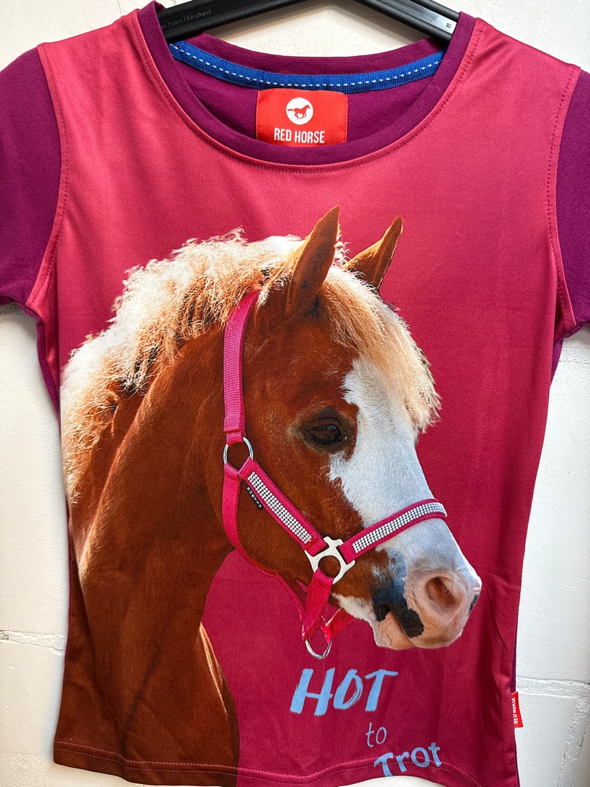 Nieuw Red Horse paarden T-shirt maat 128, Ophalen of Verzenden, Nieuw, Meisje