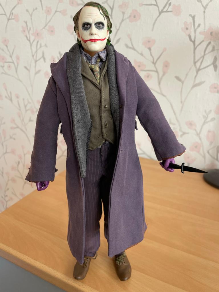 The Joker 1:6 Schaal Deluxe Collector Figuur - The Dark Knig, Ophalen of Verzenden, Zo goed als nieuw