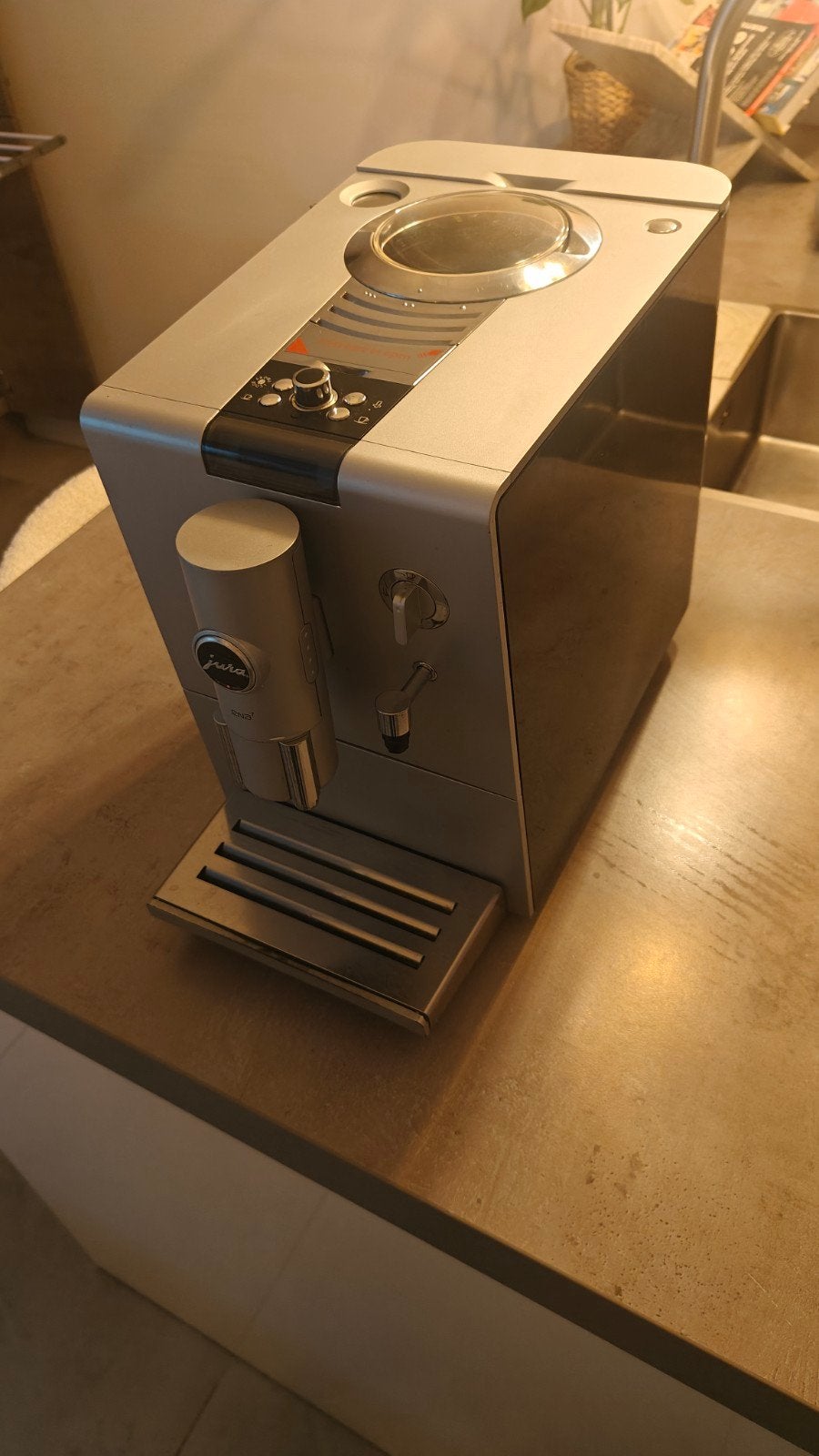 Jura ENA 7 volautomatische koffie espresso machine, Ophalen, Afneembaar waterreservoir, Koffiemachine, Koffiebonen
