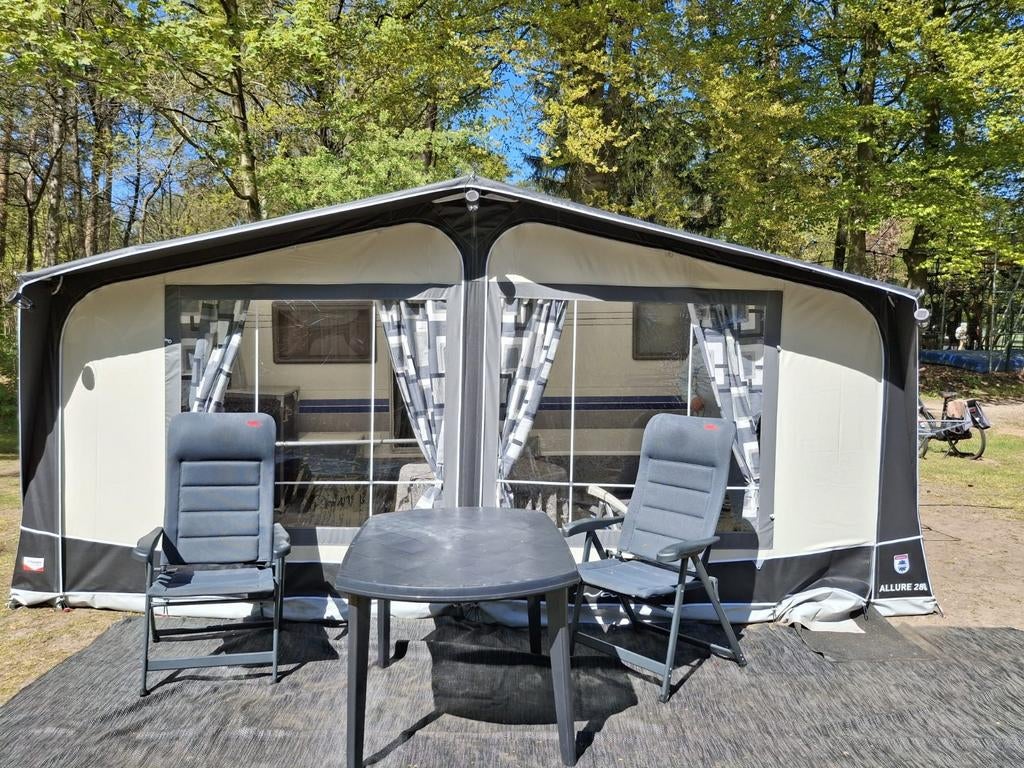 Hobby Caravan excellent easy 460 UFE met nieuwe voortent, Caravans en Kamperen, Rondzit, Hobby, Frans bed, 750 - 1000 kg