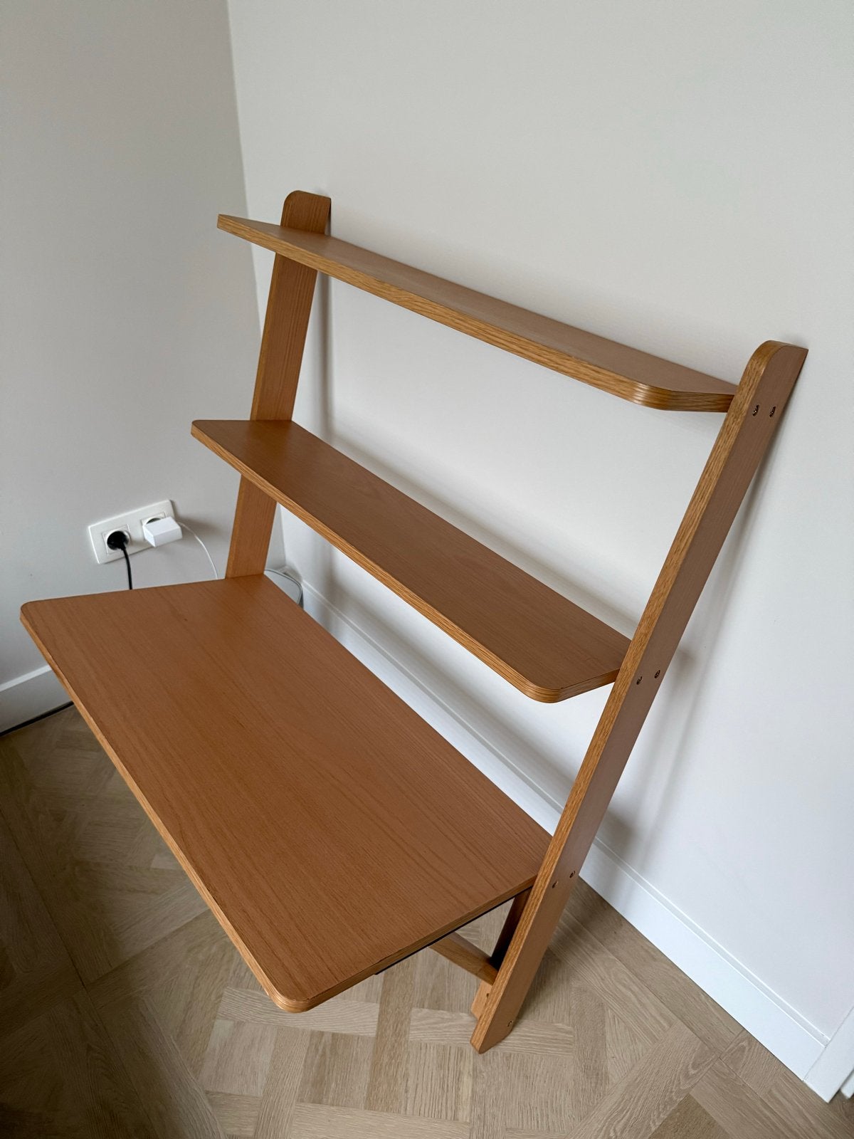 Sostrene Grene wandbureau met planken, Ophalen, Scandinavisch, Hout, Overige merken