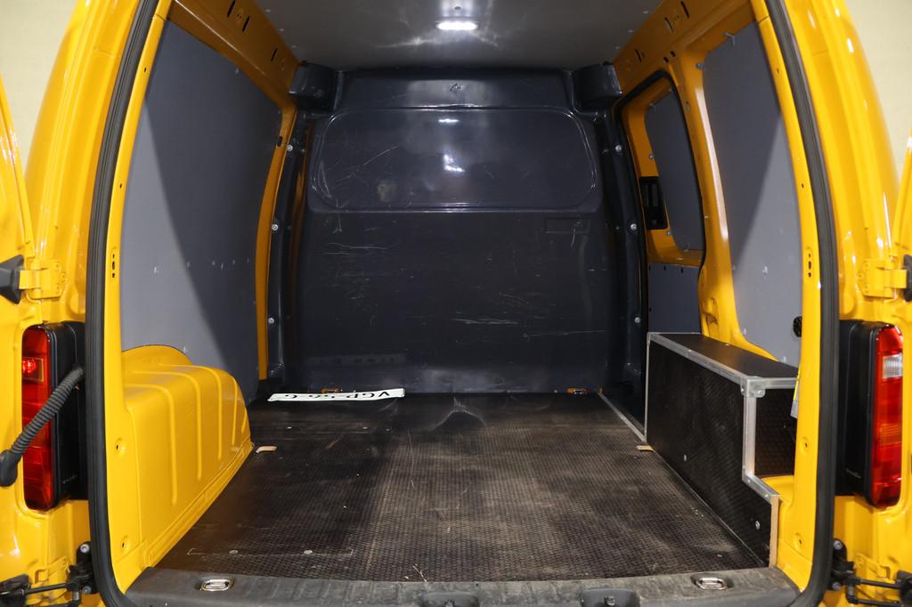 Volkswagen Caddy 2.0 TDI L1 H1 Airco Trekhaak (bj 2020), Auto's, Bestelauto's, Stof, Gebruikt, Euro 6, Volkswagen