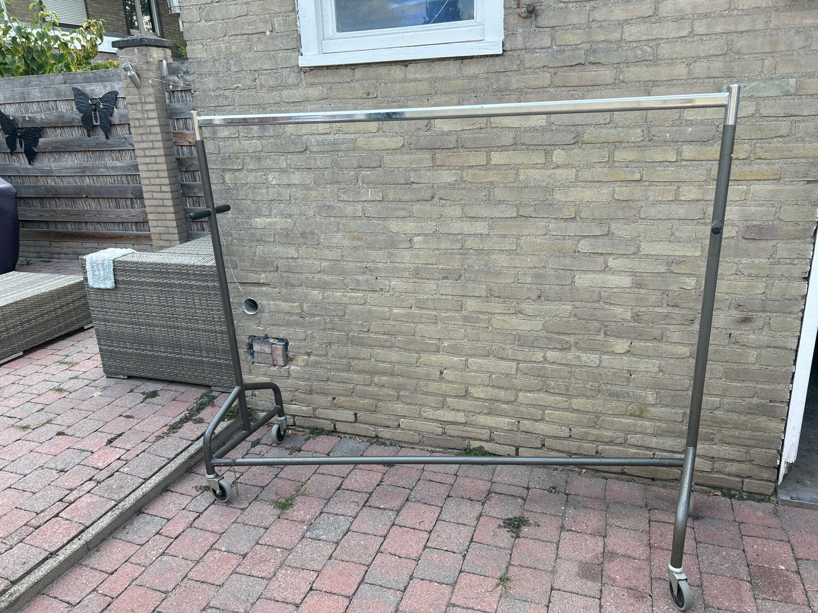 Kledingrek op wielen, Ophalen, Gebruikt, Metaal, Volwassenen