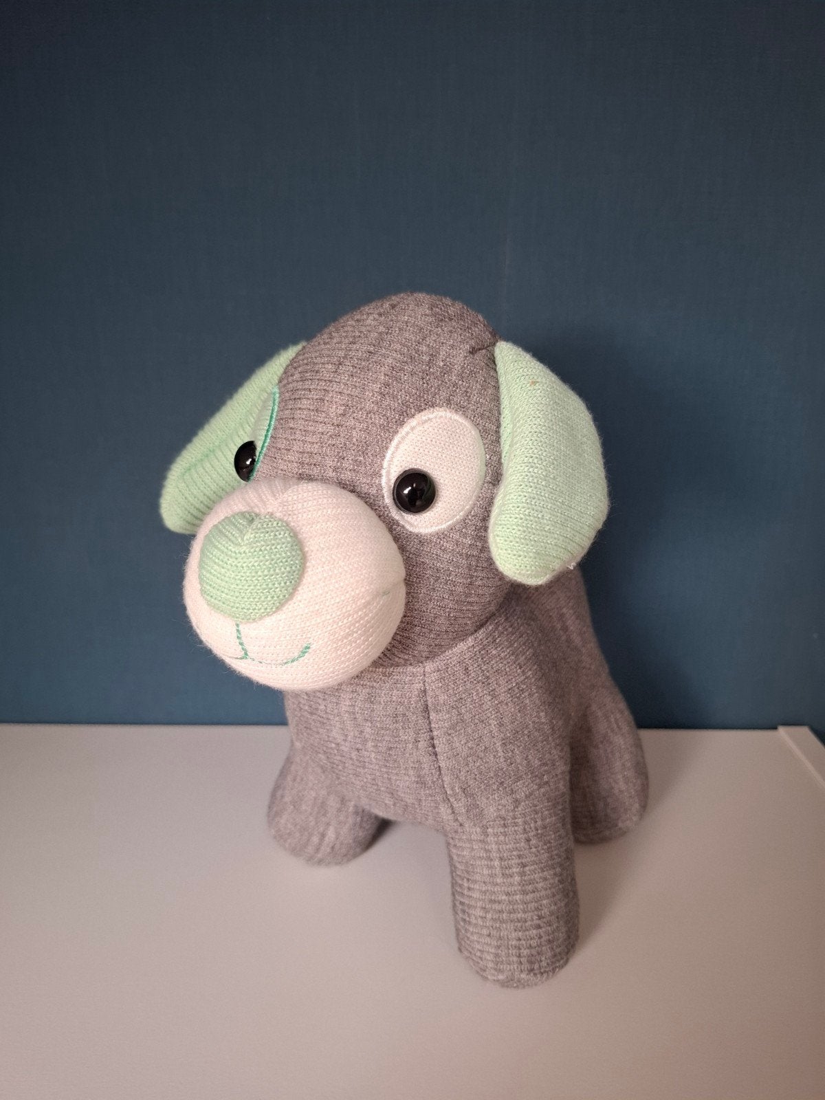 Nieuw HEMA knuffelhondje, ca. 20cm hoog, Ophalen, Hema, Grijs, Nieuw