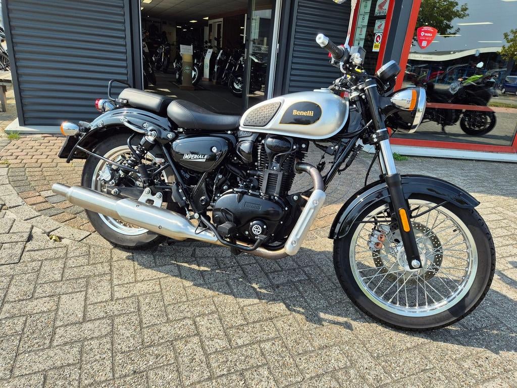 BENELLI IMPERIALE 400 (bj 2020), Motoren, Motoren | Benelli, 400 cc, Motorrijbewijs A, Bedrijf, Onbekend