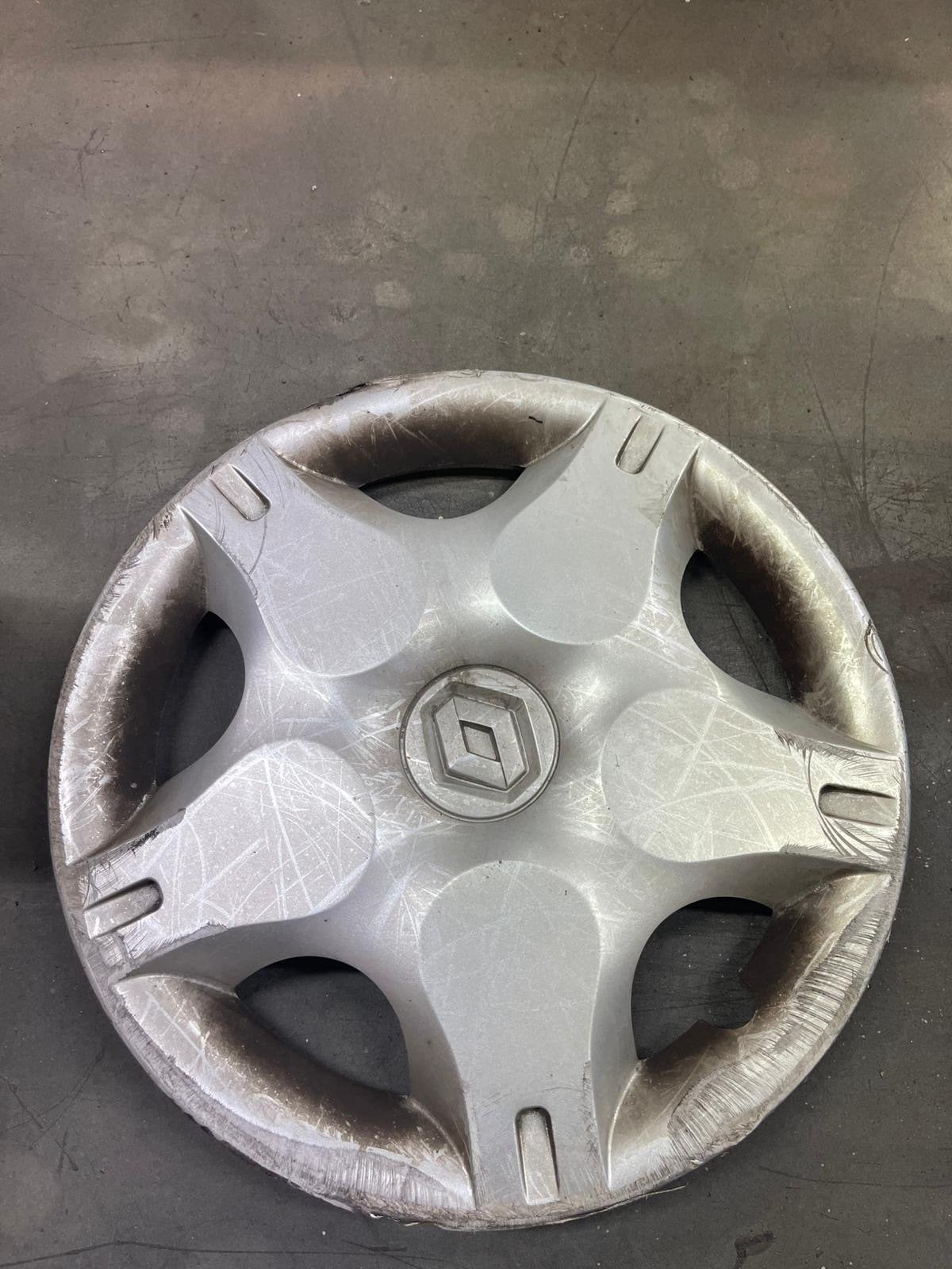 Renault wieldop 8200463064 - Gebruikt, Ophalen of Verzenden, Gebruikt