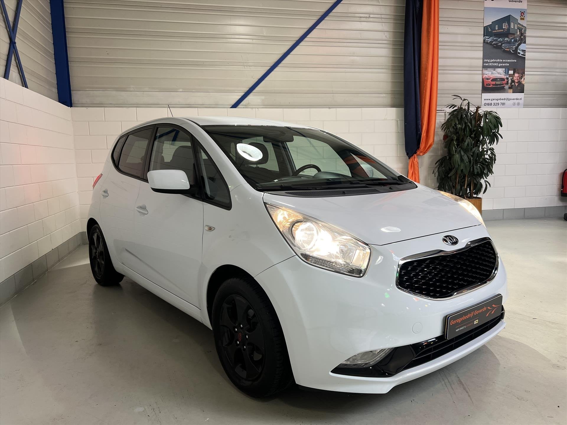 Kia Venga 1.6 CVVT 124pk, Navi, Camera, Clima, Cruise, Trekh, Stof, Gebruikt, 4 cilinders, Wit