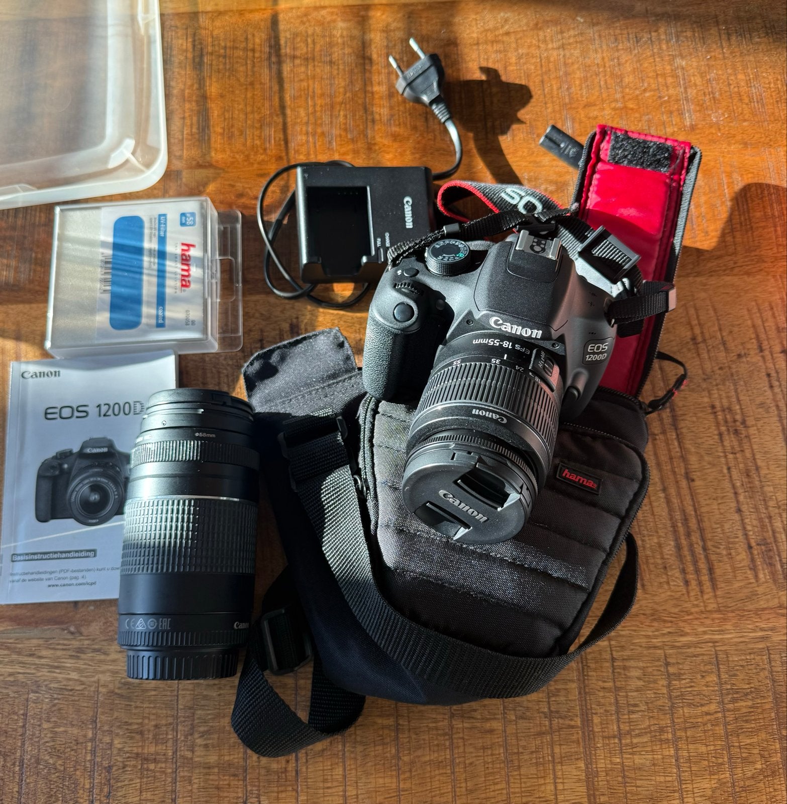 Canon EOS 1200D spiegelreflexcamera met 2 lenzen, Ophalen, Gebruikt, Spiegelreflex, Canon
