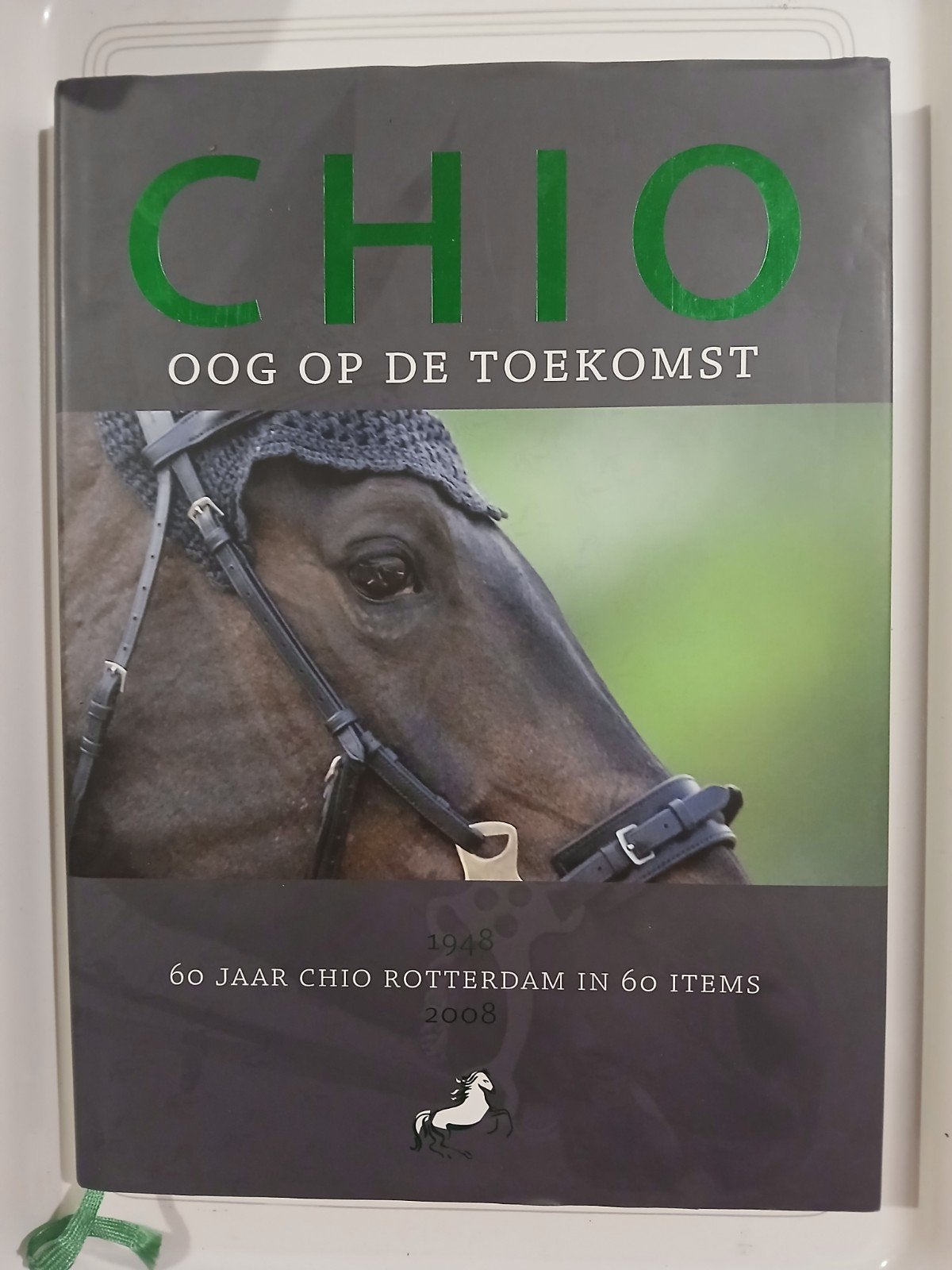 CHIO Rotterdam: Oog op de Toekomst - 60 jaar CHIO, Ophalen of Verzenden, Zo goed als nieuw, Overige sporten