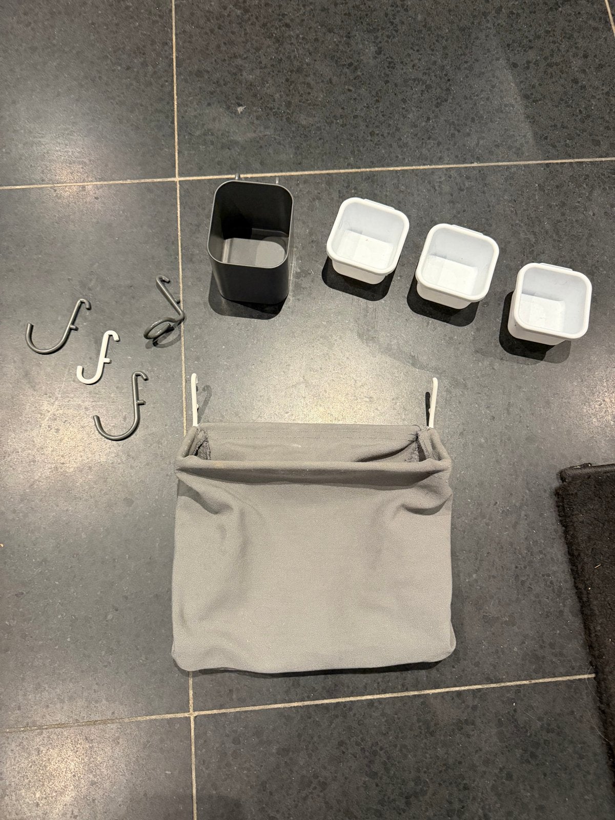 IKEA Skådis bakjes, haakjes en opbergzakje, Ophalen of Verzenden, Gebruikt, Meerkleurig, Kunststof