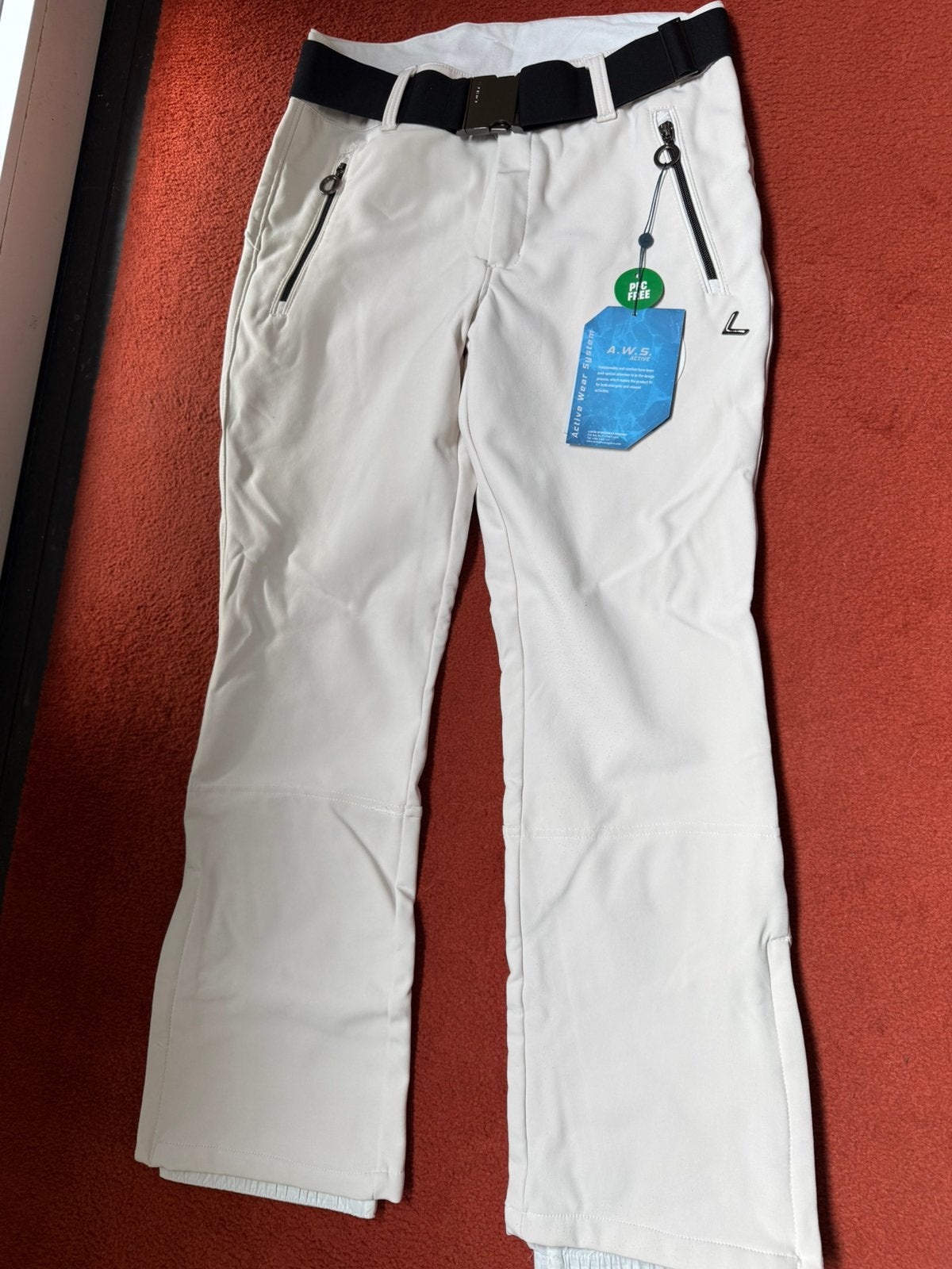 Luhta skibroek nieuw met kaartje maat 38, Ophalen of Verzenden, Nieuw, Maat 38/40 (M), Broek