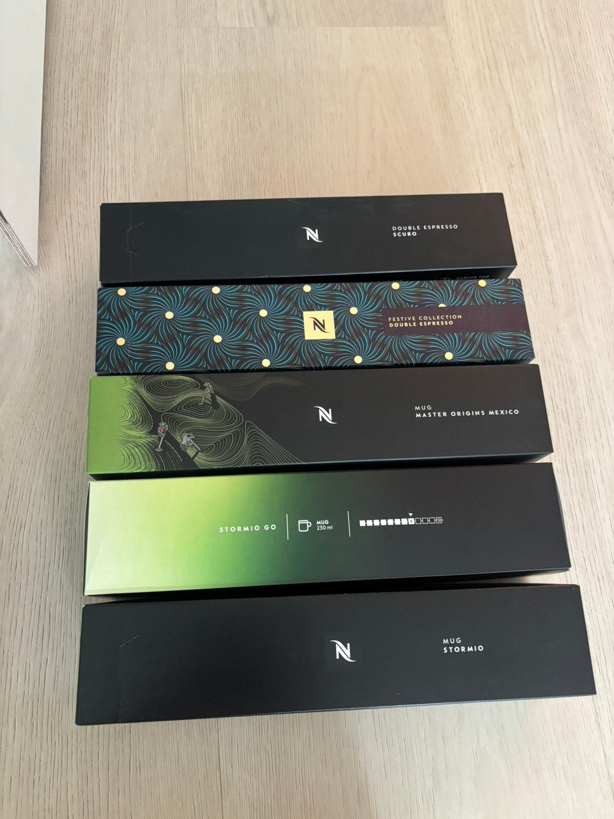 100+ Nespresso Vertuo cups diverse smaken, Witgoed en Apparatuur, Koffiezetapparaten, Koffiepads en cups, 10 kopjes of meer, Ophalen of Verzenden
