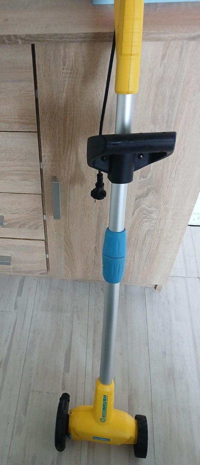 GRIJP JE KANS!weg=weg!1maand oude elektrische voegenborstel, Ophalen, Zo goed als nieuw
