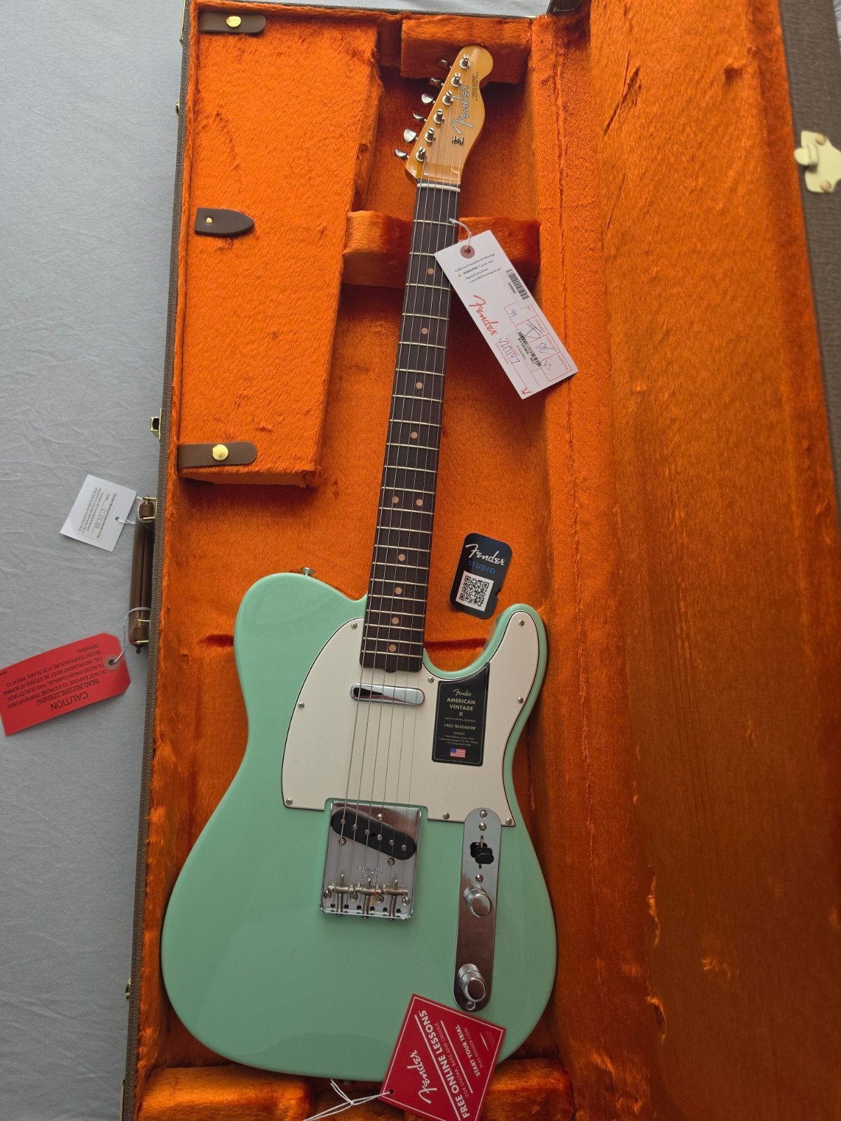 FENDER AMERICAN VINTAGE II 1963 TELECASTER, Muziek en Instrumenten, Ophalen, Nieuw, Solid body, Fender