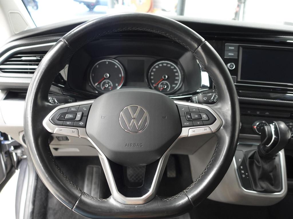 Volkswagen Transporter 2.0 TDI L2H1 Automaat Dubbele Cabine, Auto's, Bestelauto's, Stof, Gebruikt, 4 cilinders, 150 pk