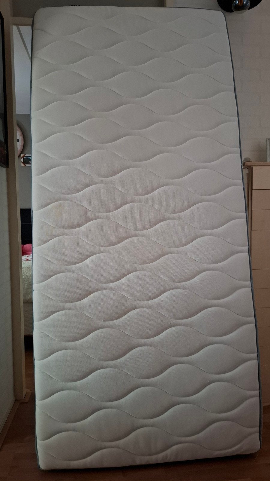 Twee matrassen 90x200, middelhard vagstranda,, Ophalen, 90 cm, Eenpersoons, Zo goed als nieuw