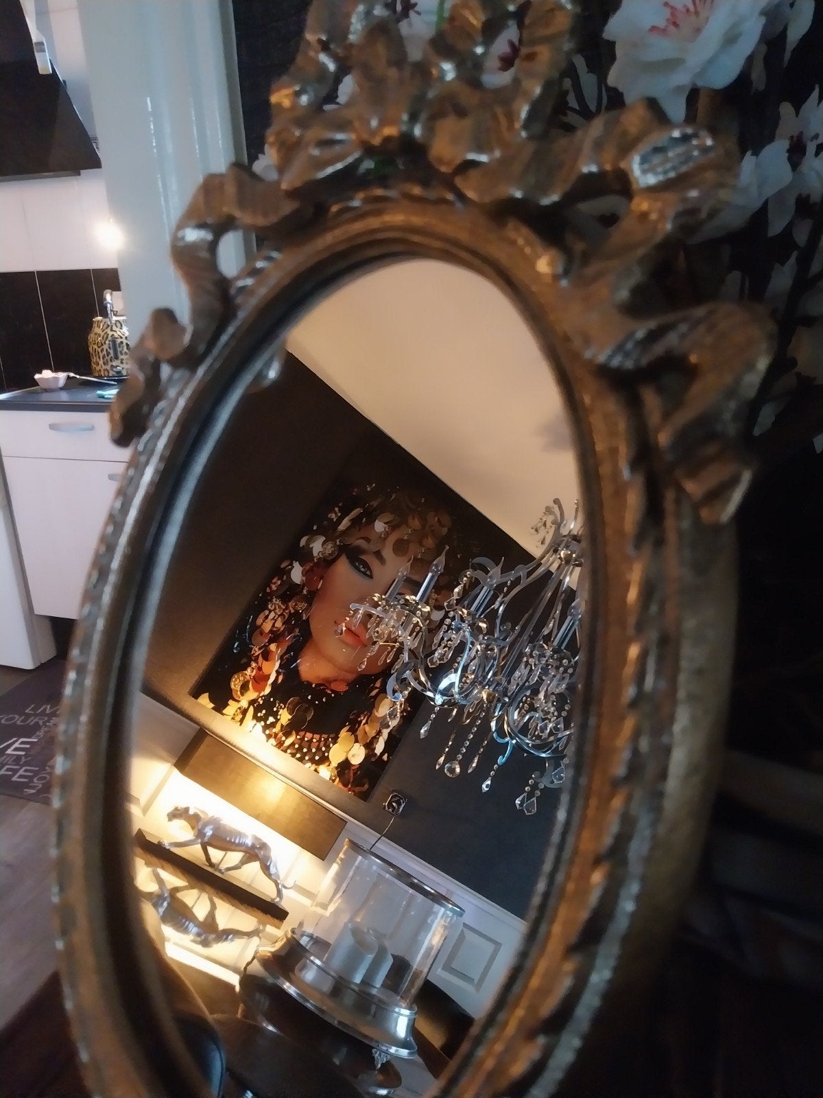 Decoratieve ovale spiegel met gouden lijst, Minder dan 50 cm, Ophalen of Verzenden, Zo goed als nieuw, Minder dan 100 cm