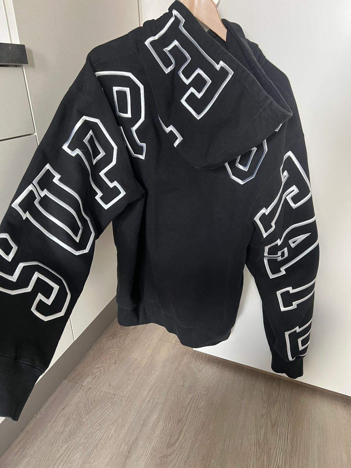 Supreme state hooded sweatshirt, Ophalen of Verzenden, Zo goed als nieuw