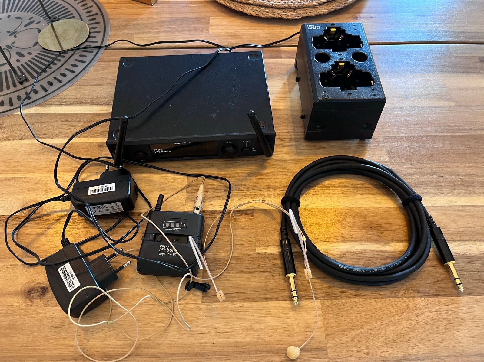 The t.bone GigA Pro BT draadloos microfoonsysteem, Muziek en Instrumenten, Microfoons, Ophalen of Verzenden, Zo goed als nieuw