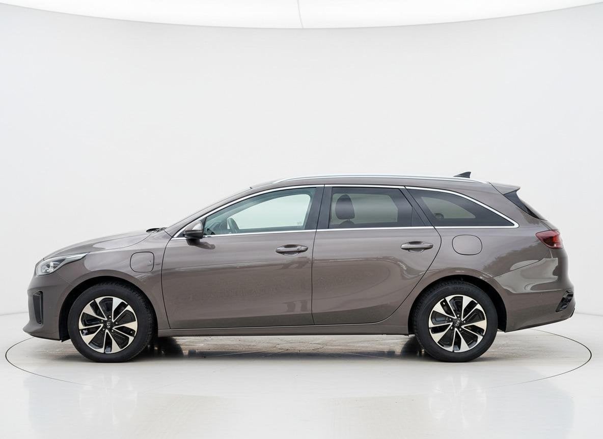 Kia Ceed Sportswagon 1.6 GDI PHEV DynamicLine STOELVERWARMIN, Auto's, Kia, Stof, Gebruikt, Automatische klimaatregeling, Plug-in hybride