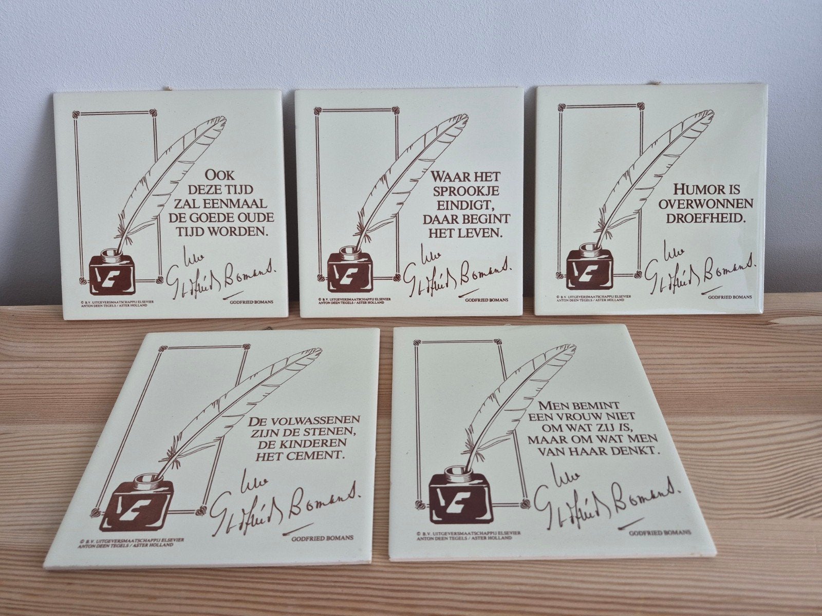 5 Godfried Bomans tegeltjes met spreuken - Vintage, Ophalen of Verzenden