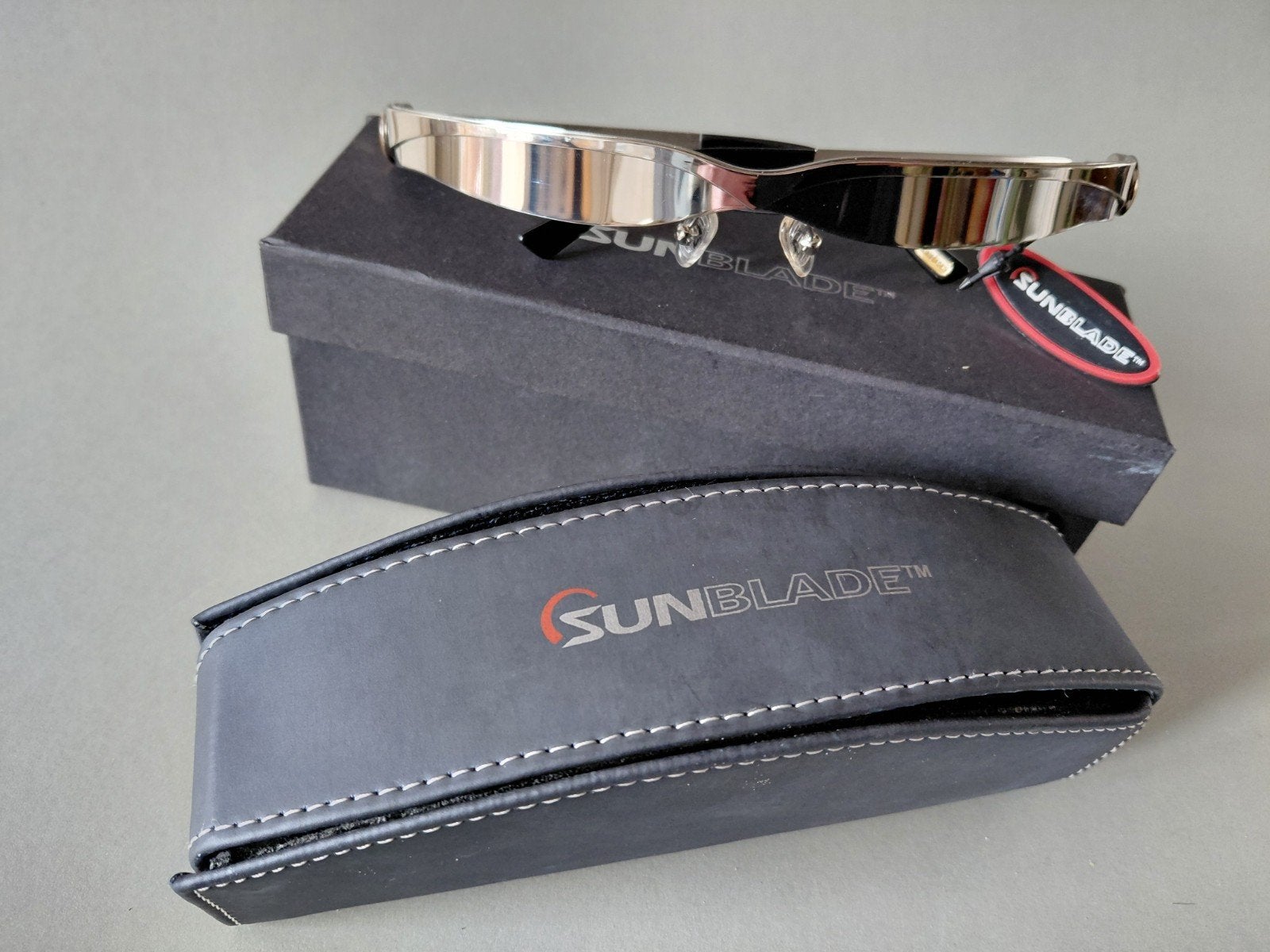 Sunblade Zonnebril - Nieuw in Doos met Certificaat, Overige merken, Zonnebril, Nieuw, Ophalen of Verzenden