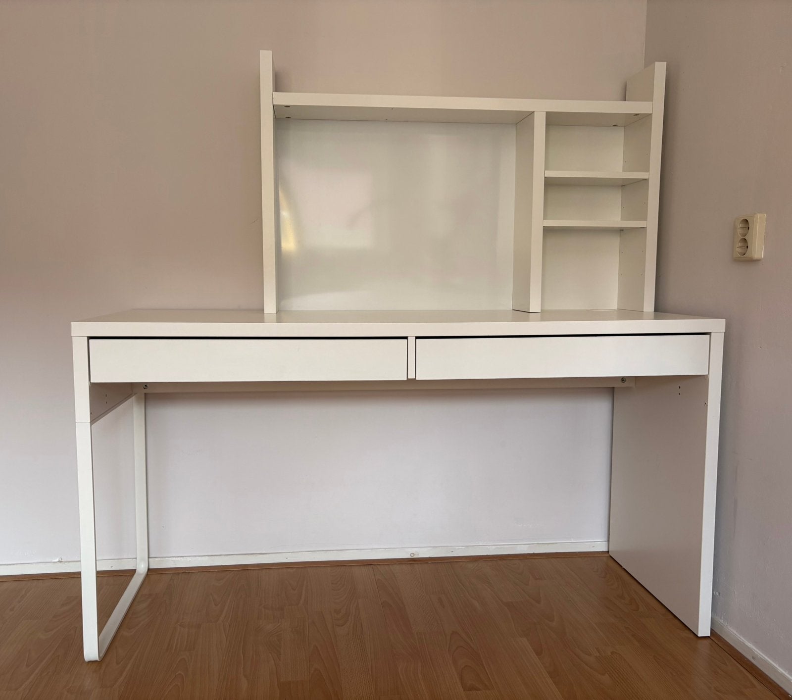 IKEA Micke bureau, Ophalen, Gebruikt, Scandinavisch, Spaanplaat of MDF