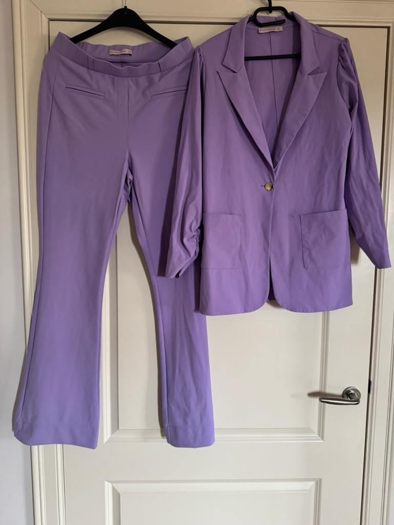 Studio Anneloes Flair broek en blazer maat S Lila, Kostuum of Pak, Paars, Ophalen of Verzenden, Zo goed als nieuw