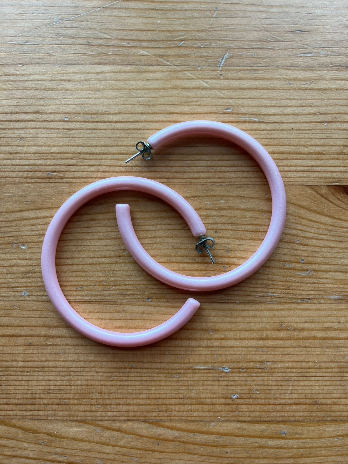 Roze parelmoer ring oorbellen oorringen, Overige materialen, Hangers, Ophalen of Verzenden, Zo goed als nieuw