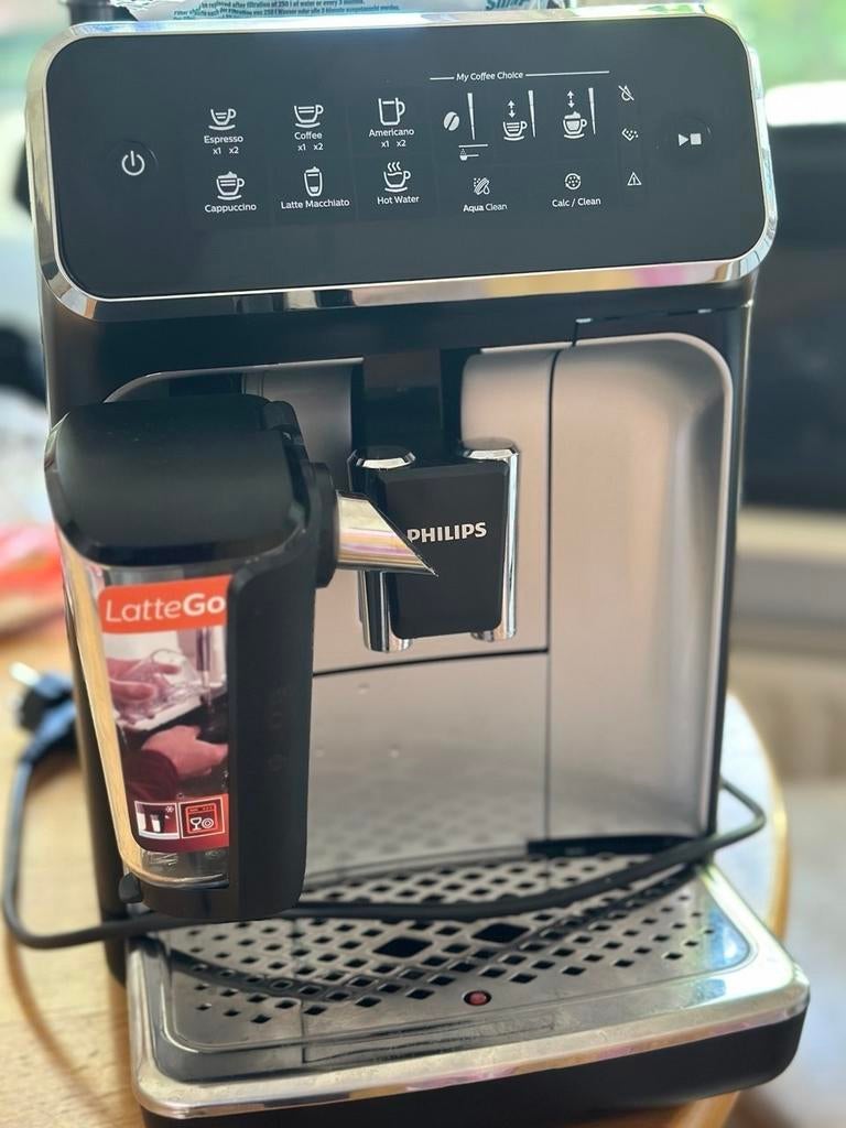koffiezetapparat-volautomatisch-philips lattego, Witgoed en Apparatuur, Koffiezetapparaten, Espresso apparaat, 10 kopjes of meer
