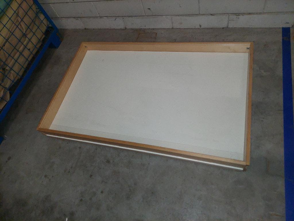 3x Kids-F wand vitrine binnen / themabord 80x130x12,5, Huis en Inrichting, Met plank(en), 100 tot 150 cm, Glas, Nieuw
