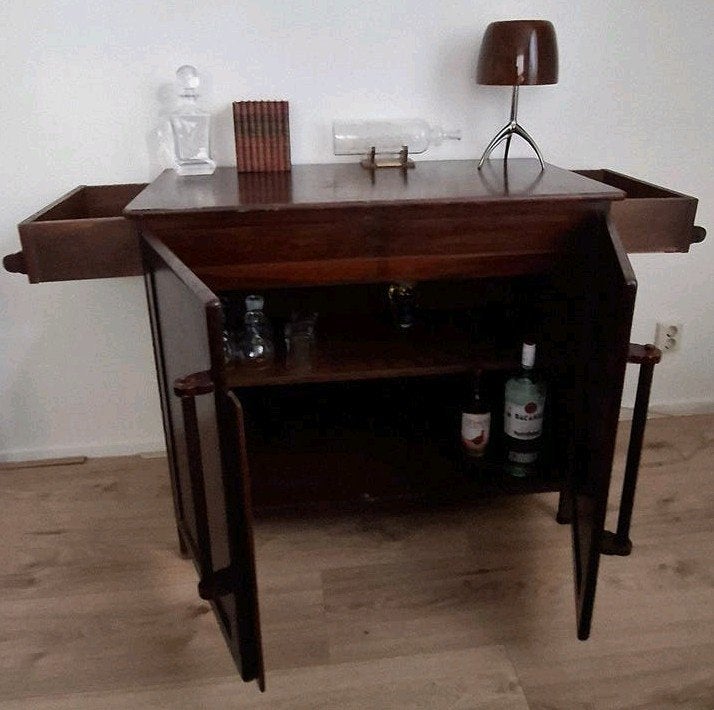 Antiek houten dressoir hand gemaakt met 2 zijladen, Ophalen