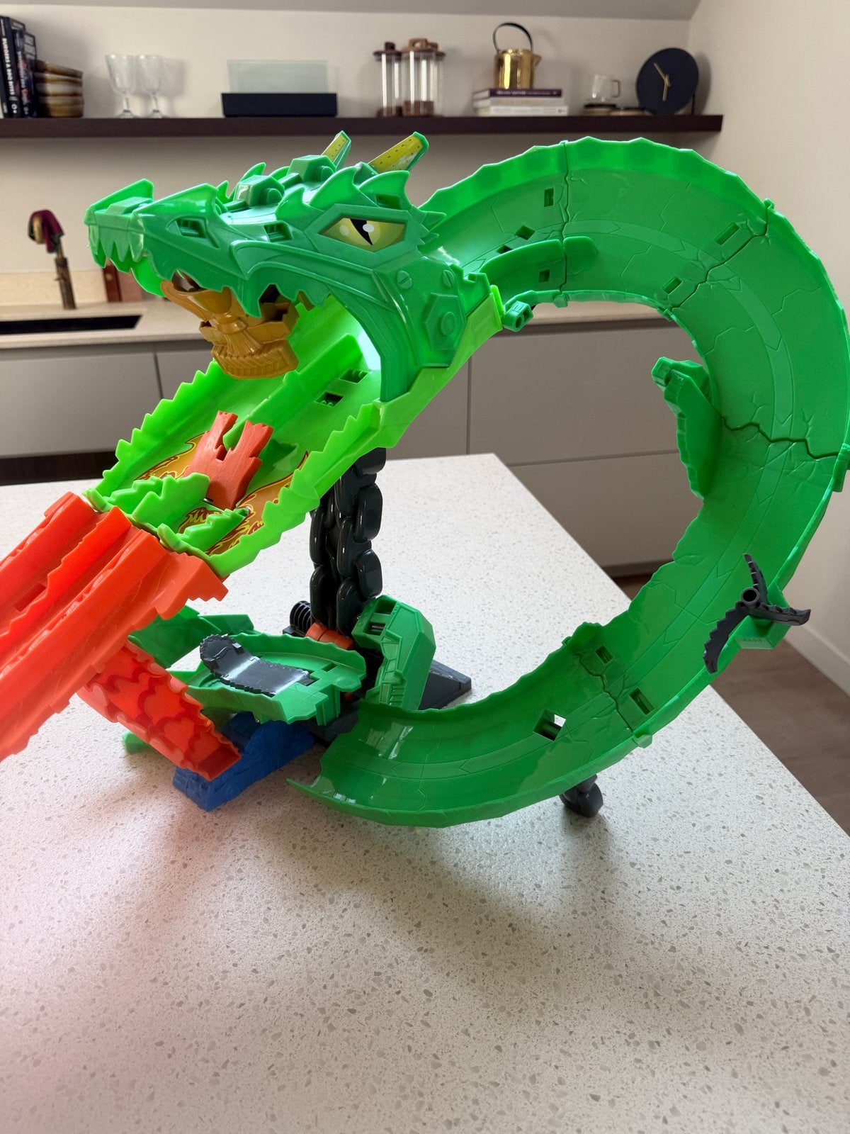 Hot Wheels Monster Trucks Dragon Blast speelset, Ophalen, Zo goed als nieuw