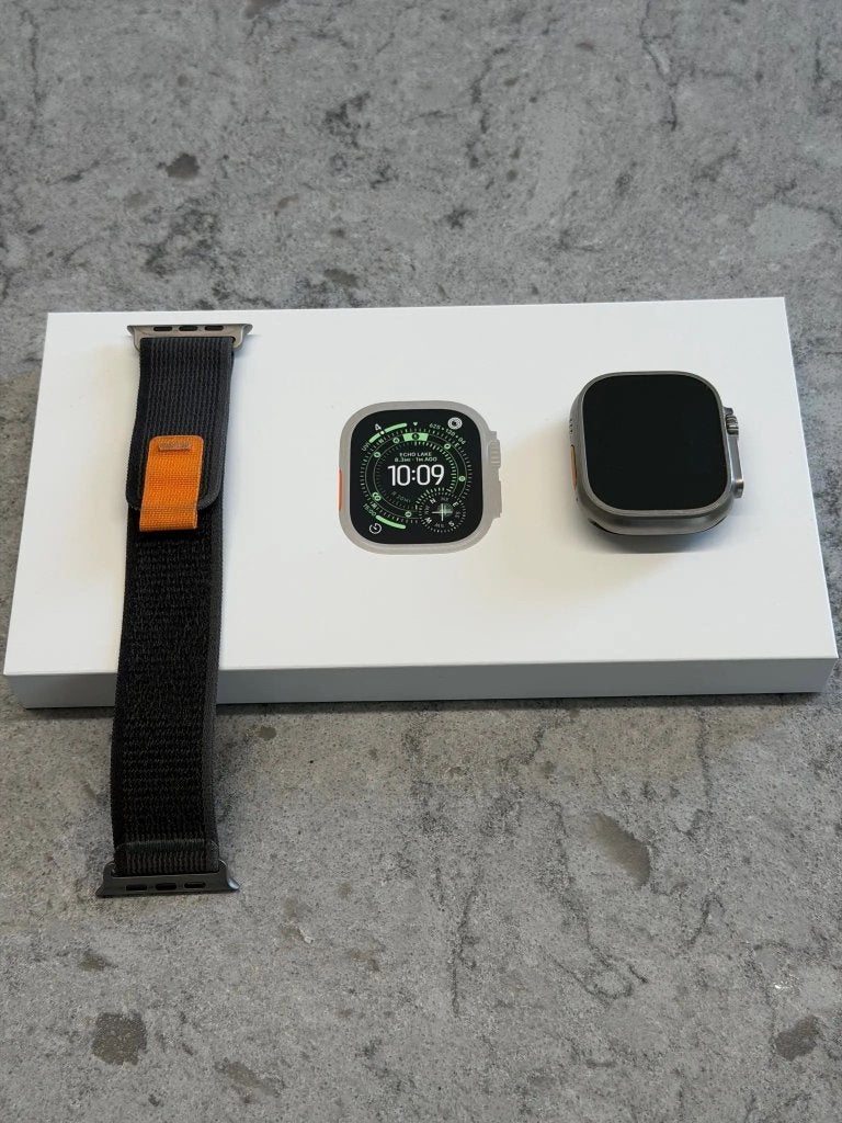 Apple Watch Ultra 3 49mm LTE/Cellular, Zwart, IOS, Ophalen of Verzenden, Zo goed als nieuw