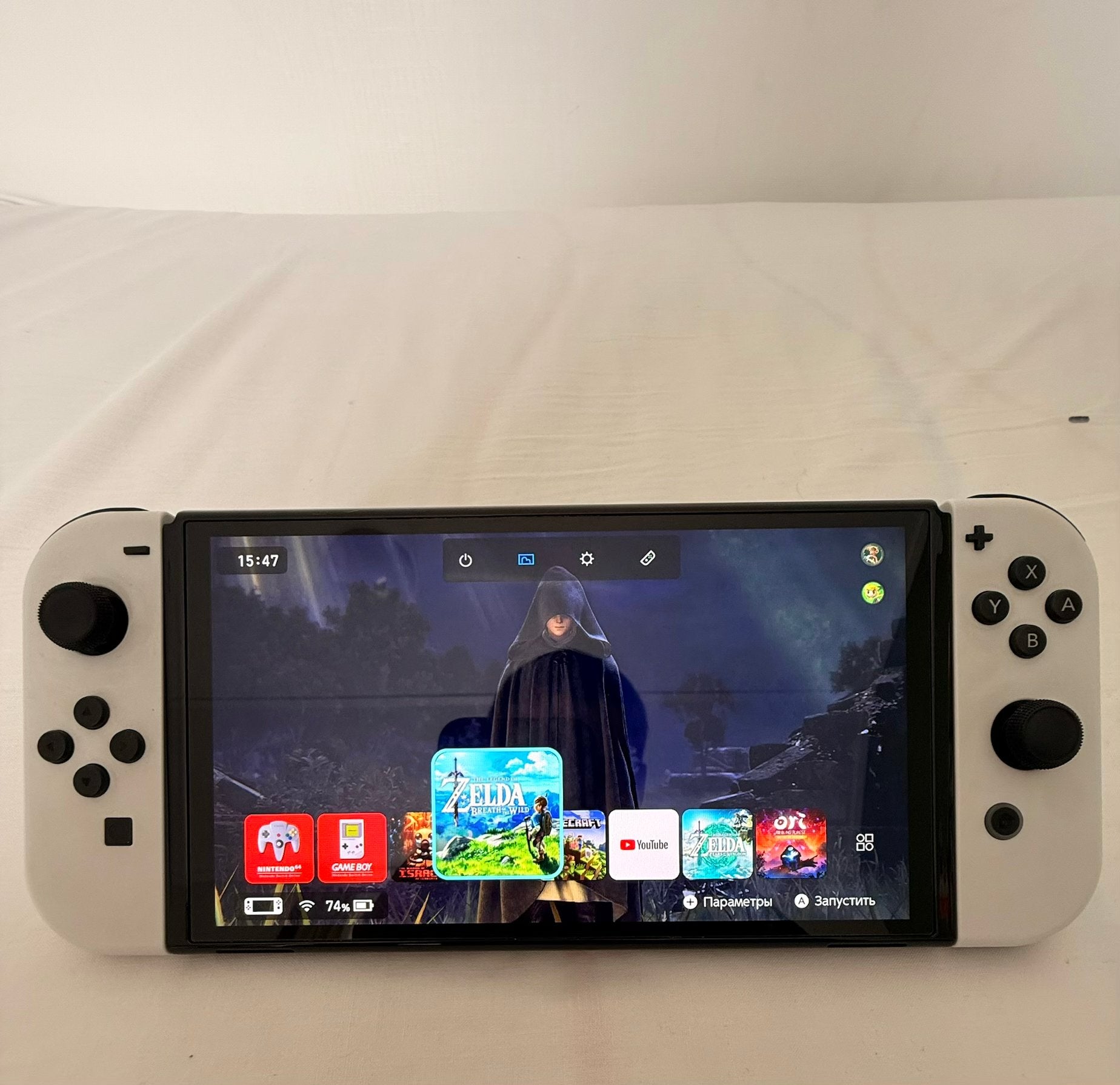 Nintendo Switch OLED Wit - Zo goed als nieuw, Ophalen of Verzenden, Zo goed als nieuw, Met 2 controllers, Switch OLED